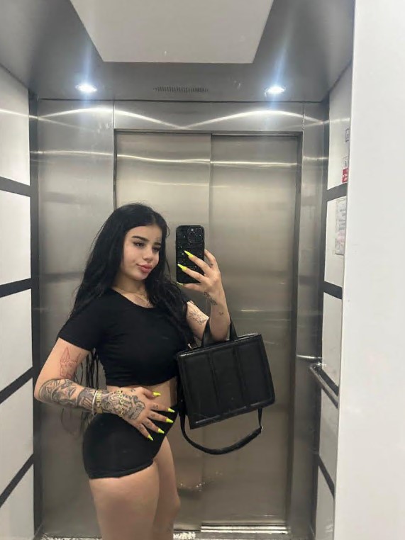 izmirescorttoprak-3-1 İzmir Escort Derin İzmir Geneli Eve Ve Otele Geliyorum
